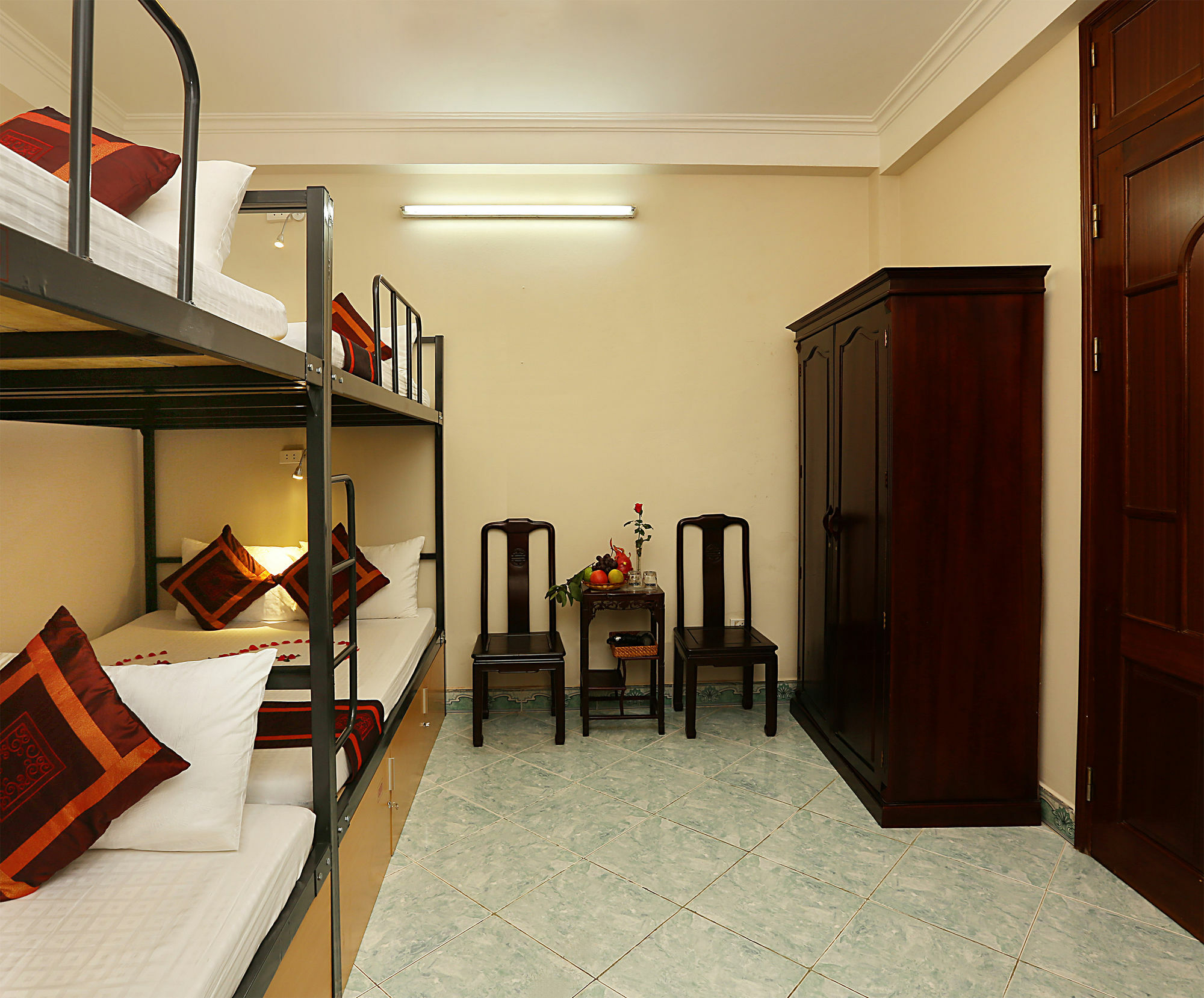 Hanoi Old Quarter Hostel Bagian luar foto