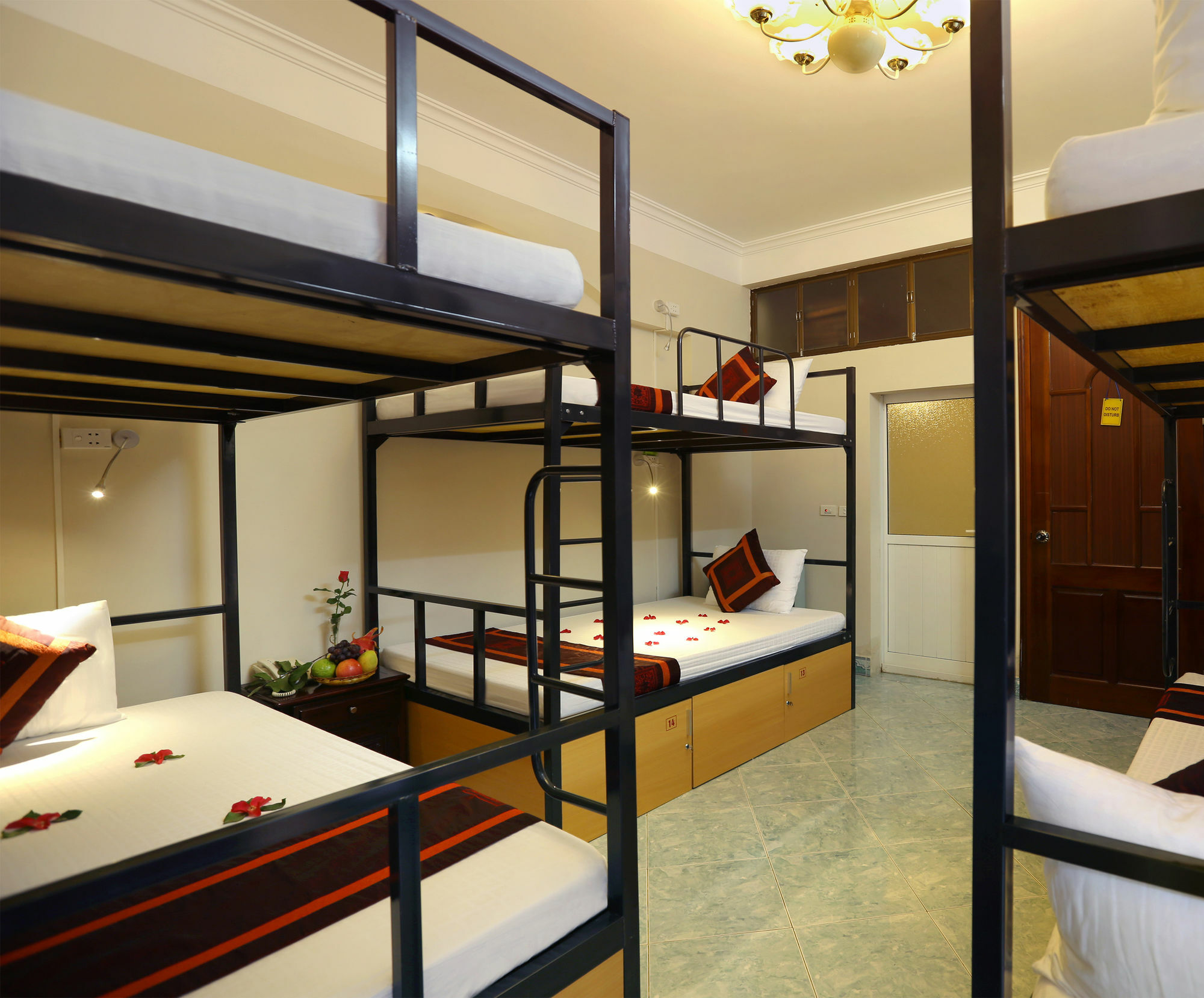Hanoi Old Quarter Hostel Bagian luar foto